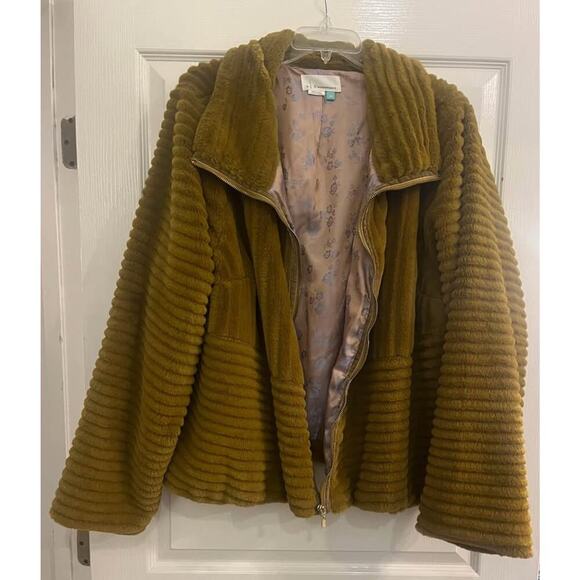 Jackets & Blazers - Anthropologie Natasha Faux Fur Coat 3XL